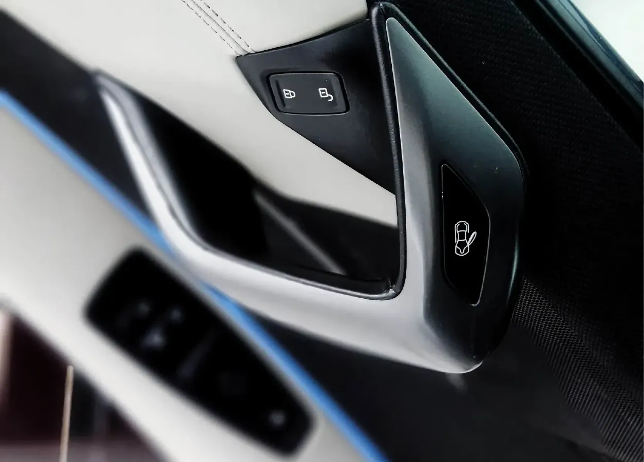 2016 BMW i8 1.5T 231HP L3 6AT PHEV 7.1KWH,autocango,china used car exporter,china ev exporter,chinese used car exporter,chinese used ev exporter