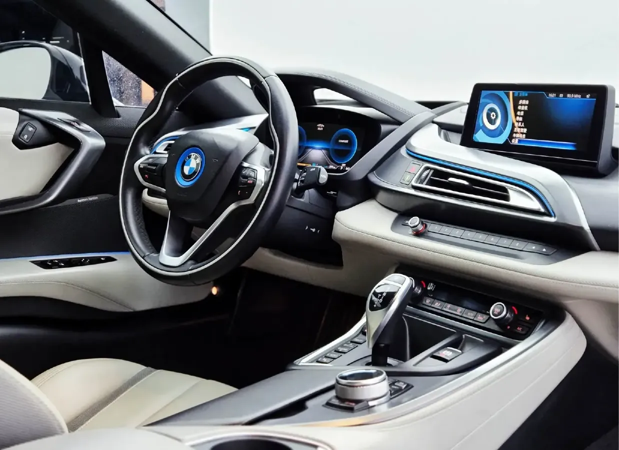 2016 BMW i8 1.5T 231HP L3 6AT PHEV 7.1KWH,autocango,china used car exporter,china ev exporter,chinese used car exporter,chinese used ev exporter