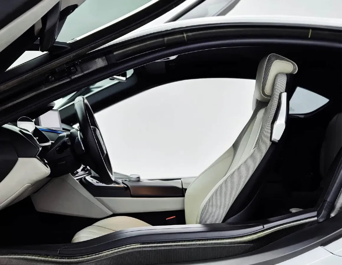 2016 BMW i8 1.5T 231HP L3 6AT PHEV 7.1KWH,autocango,china used car exporter,china ev exporter,chinese used car exporter,chinese used ev exporter