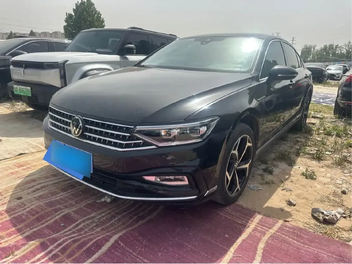 2023 Volkswagen Magotan 2.0T 186HP L4 7DCT