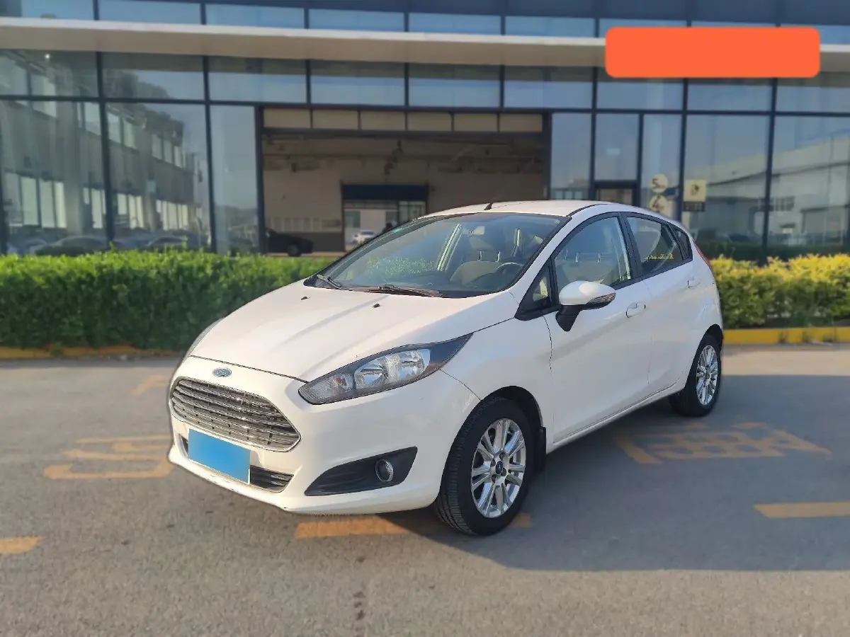 2013 Ford Fiesta 1.5L 110HP L4 6DCT