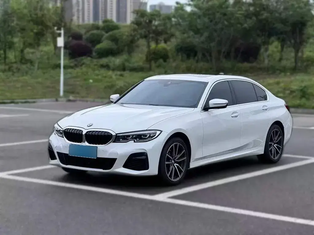 2021 BMW 3 Series 2.0T 184HP L4 8AT