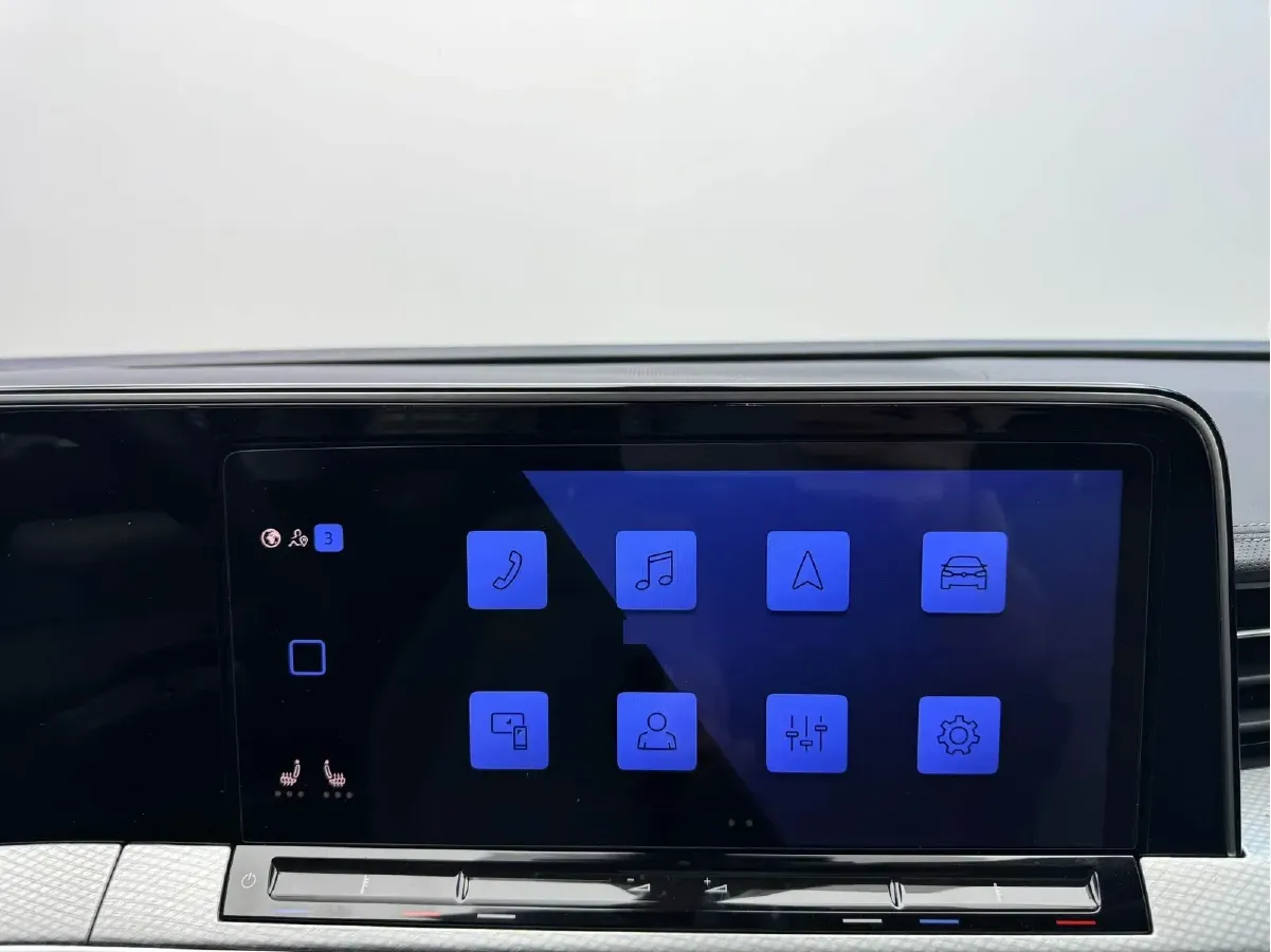 2024 Volkswagen Tavendor 2.0T 220HP L4 7DCT,autocango,china used car exporter,china ev exporter,chinese used car exporter,chinese used ev exporter