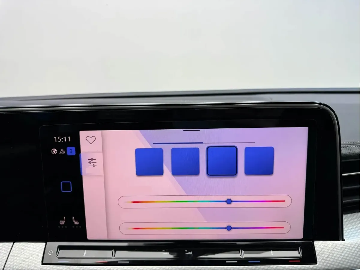 2024 Volkswagen Tavendor 2.0T 220HP L4 7DCT,autocango,china used car exporter,china ev exporter,chinese used car exporter,chinese used ev exporter