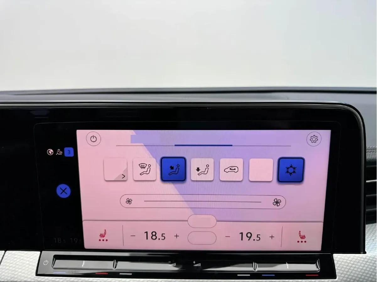 2024 Volkswagen Tavendor 2.0T 220HP L4 7DCT,autocango,china used car exporter,china ev exporter,chinese used car exporter,chinese used ev exporter