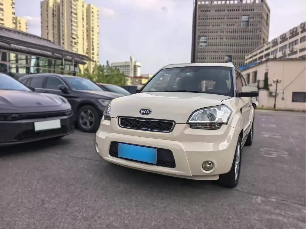 2012 Kia Soul 1.6L 123HP L4 4AT