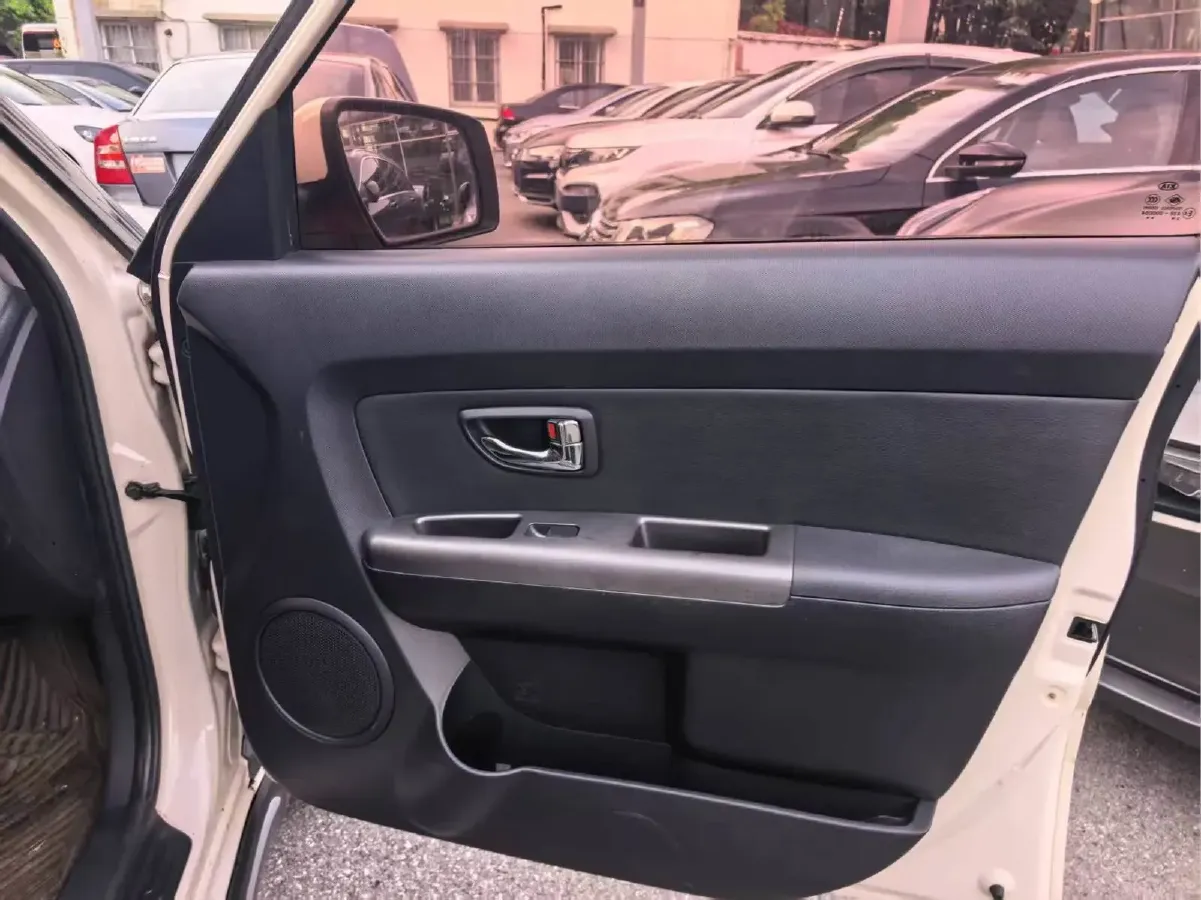 2012 Kia Soul 1.6L 123HP L4 4AT,autocango,china used car exporter,china ev exporter,chinese used car exporter,chinese used ev exporter