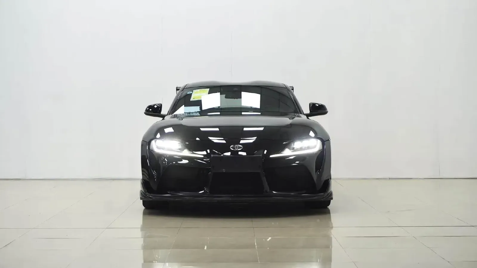 2022 Toyota Supra 2.0T 197HP L4 8AT,autocango,china used car exporter,china ev exporter,chinese used car exporter,chinese used ev exporter