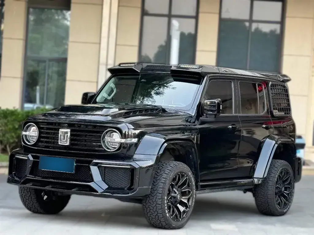 2023 Tank 300 2.0T 227HP L4 8AT