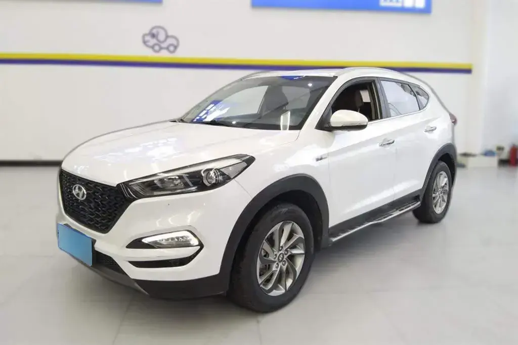 2015 Hyundai Tucson 1.6T 177HP L4 7DCT