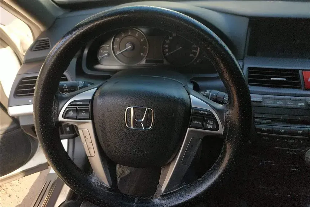 2012 Honda Crosstour 2.4L 197HP L4 5AT,autocango,china used car exporter,china ev exporter,chinese used car exporter,chinese used ev exporter