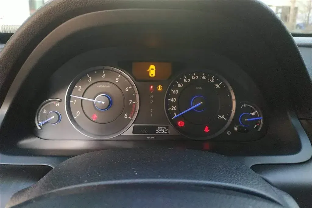 2012 Honda Crosstour 2.4L 197HP L4 5AT,autocango,china used car exporter,china ev exporter,chinese used car exporter,chinese used ev exporter