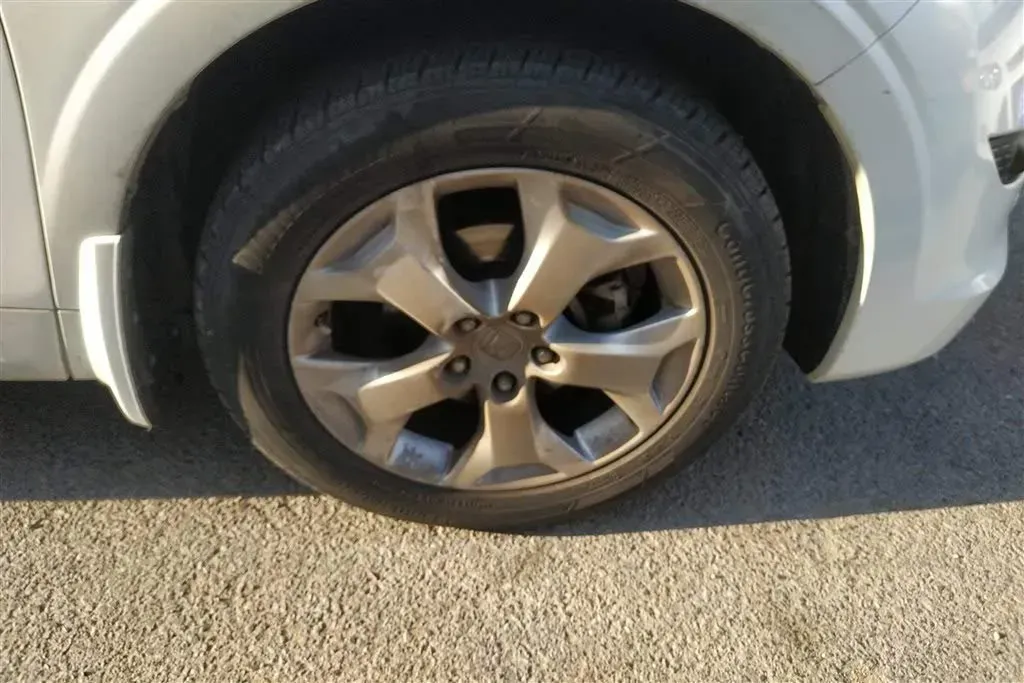 2012 Honda Crosstour 2.4L 197HP L4 5AT,autocango,china used car exporter,china ev exporter,chinese used car exporter,chinese used ev exporter