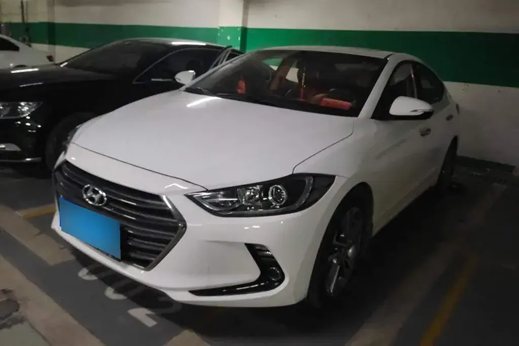 2016 Hyundai Elantra 1.6L 130HP L4 6AT