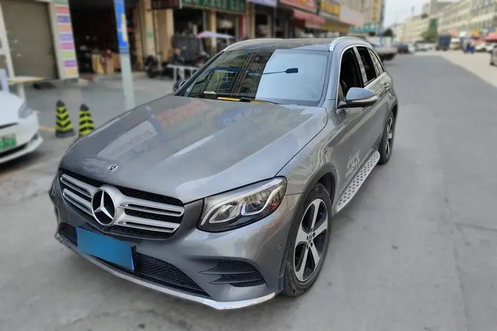 2018 Mercedes-Benz GLC Class 2.0T 211HP L4 9AT