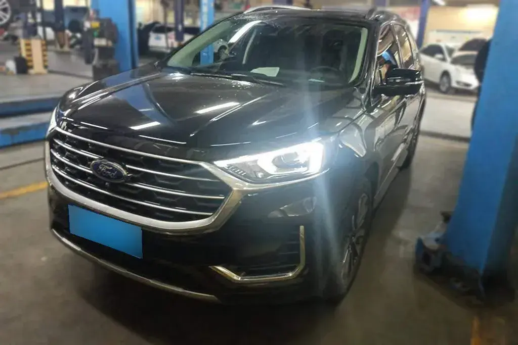 2021 Ford Edge 2.0T 245HP L4 8AT