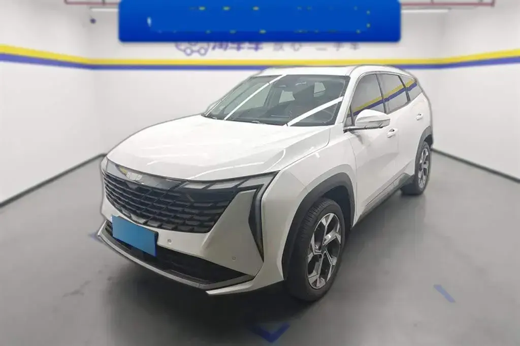 2023 Geely StarRay 1.5T 181HP L4 7DCT