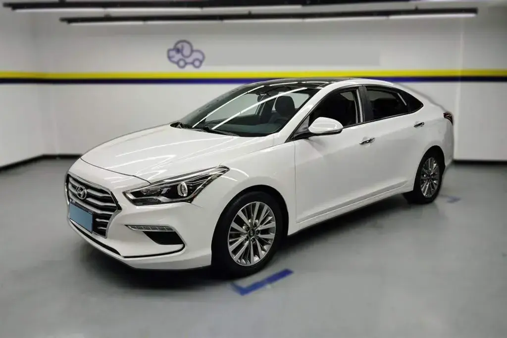 2017 Hyundai Mistra 1.8L 143HP L4 6AT