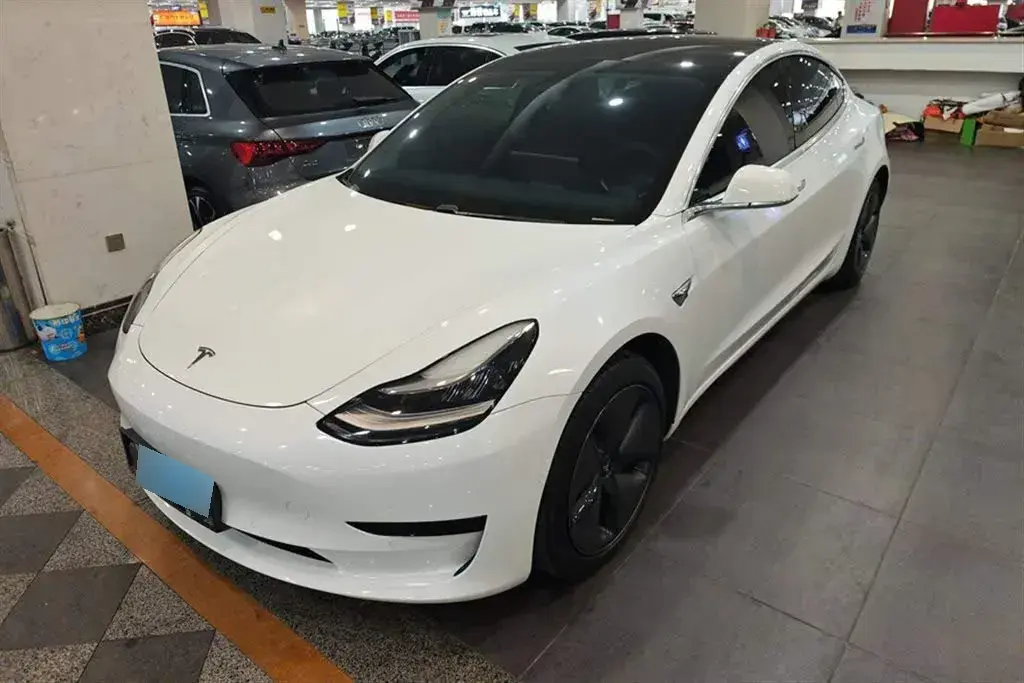 2020 Tesla Model 3 BEV 52KWH