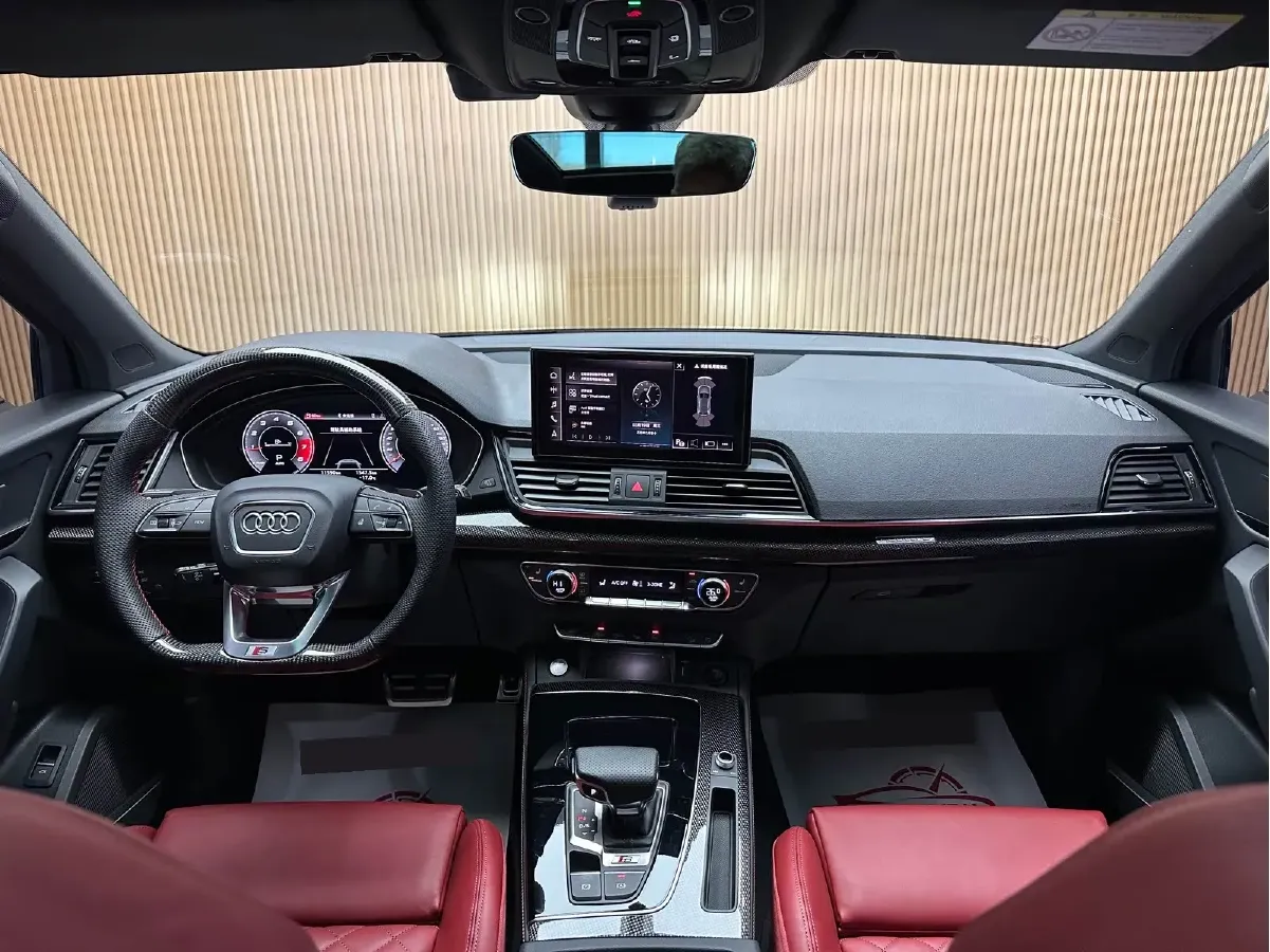 2023 Audi SQ5 3.0T 354HP V6 8AT,autocango,china used car exporter,china ev exporter,chinese used car exporter,chinese used ev exporter