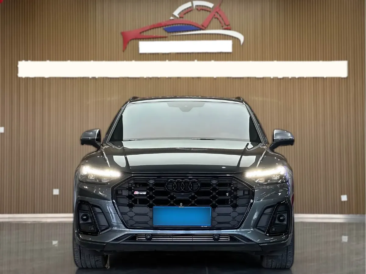 2023 Audi SQ5 3.0T 354HP V6 8AT,autocango,china used car exporter,china ev exporter,chinese used car exporter,chinese used ev exporter