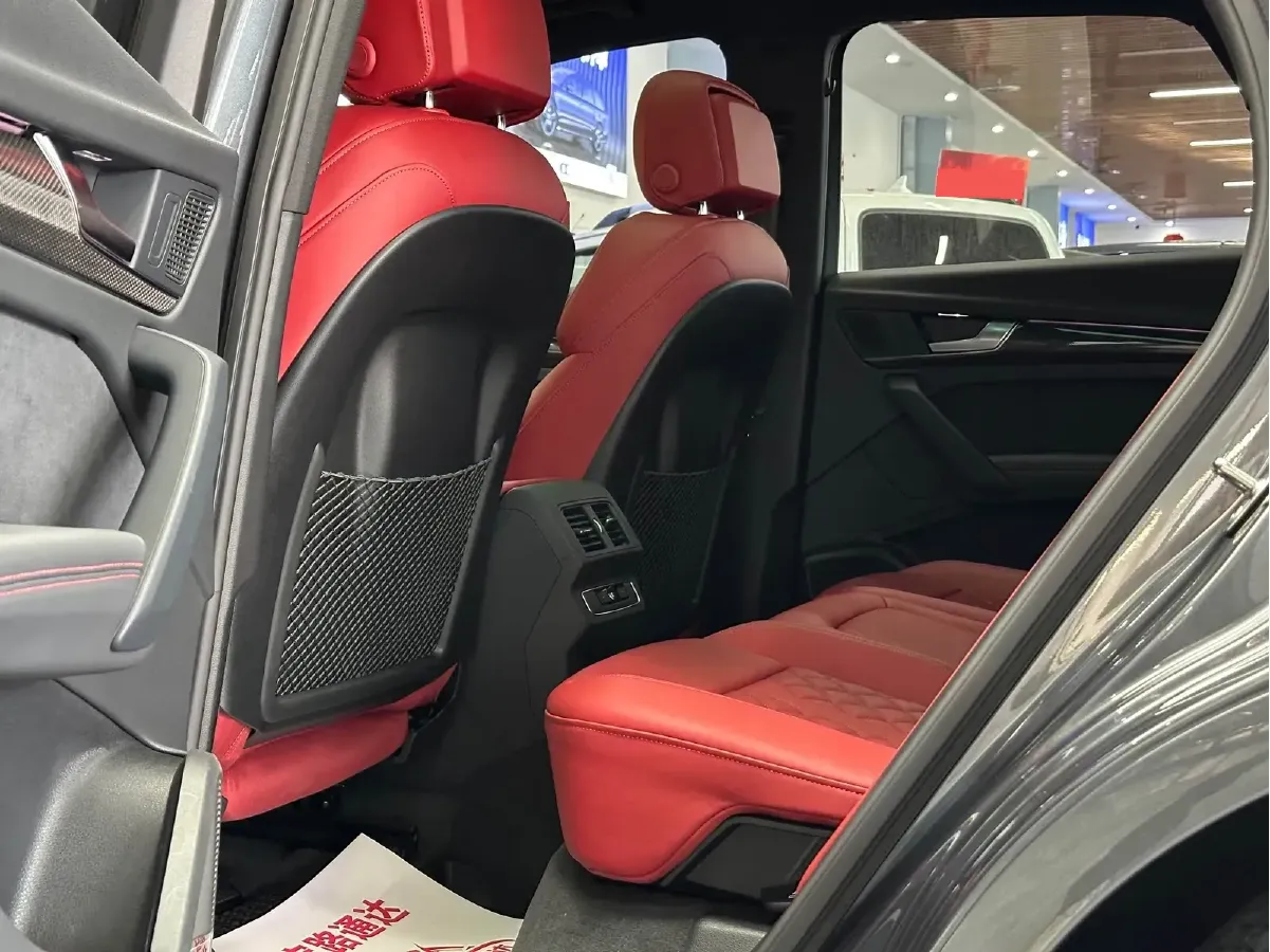 2023 Audi SQ5 3.0T 354HP V6 8AT,autocango,china used car exporter,china ev exporter,chinese used car exporter,chinese used ev exporter