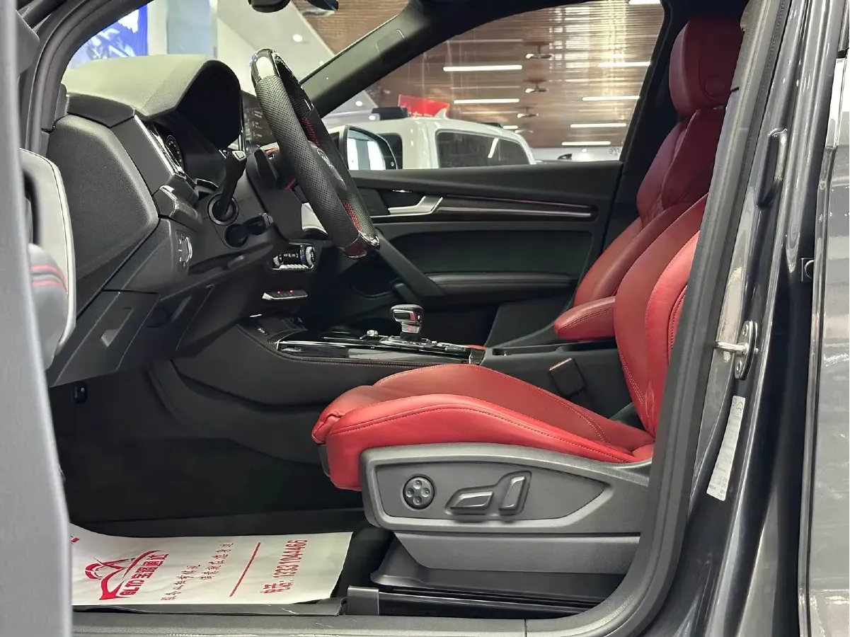 2023 Audi SQ5 3.0T 354HP V6 8AT,autocango,china used car exporter,china ev exporter,chinese used car exporter,chinese used ev exporter