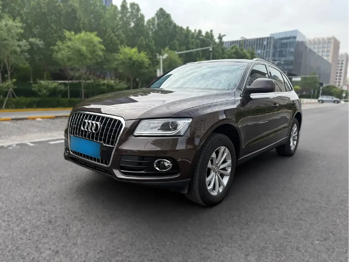 2015 Audi Q5 2.0T 224HP L4 8AT