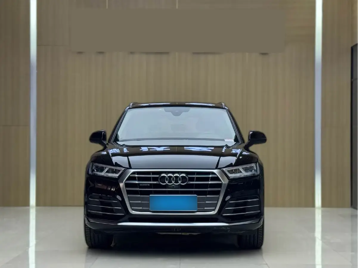 2020 Audi Q5L 2.0T 252HP L4 7DCT