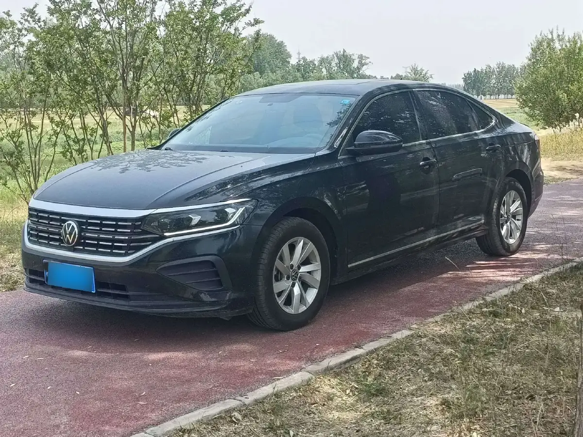 2022 Volkswagen Passat 1.4T 150HP L4 7DCT