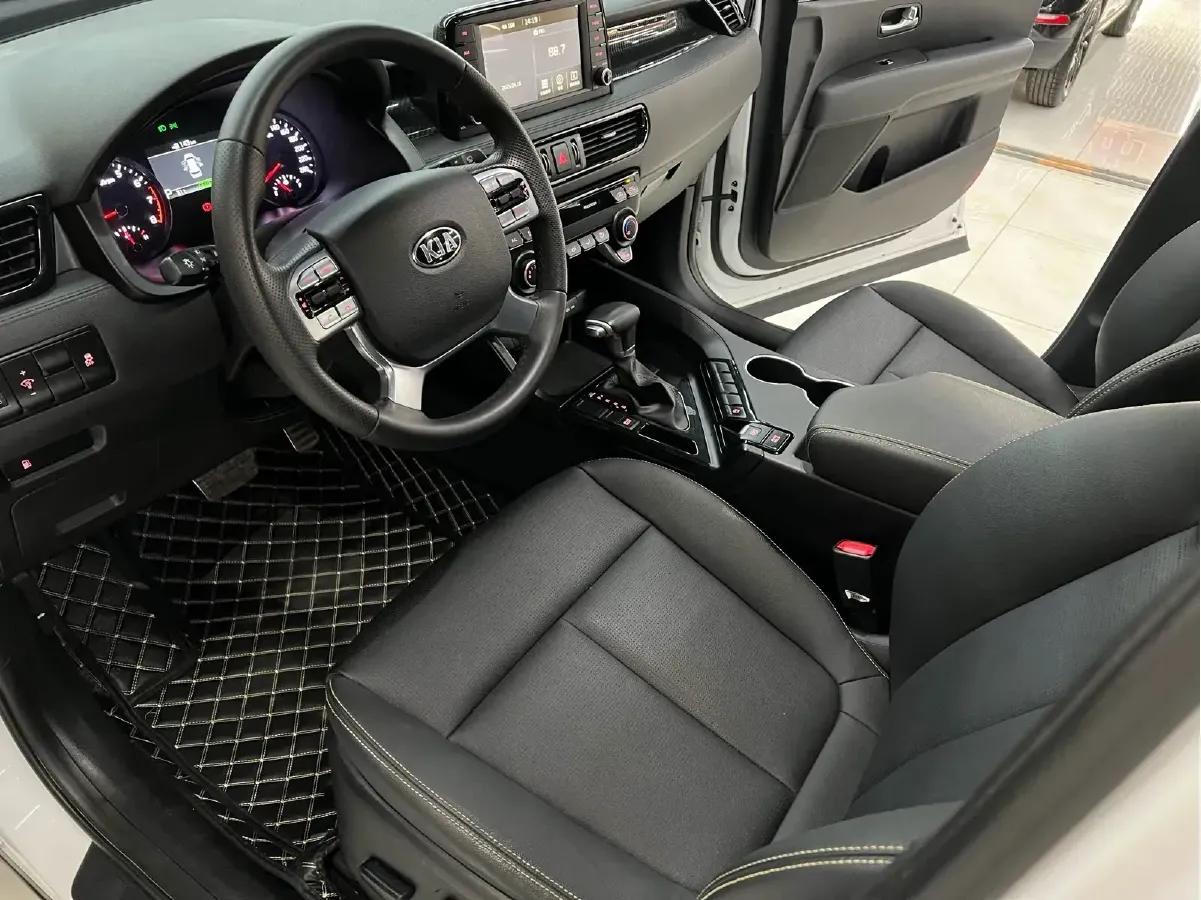 2020 Kia KX7 2.0T 241HP L4 6AT,autocango,china used car exporter,china ev exporter,chinese used car exporter,chinese used ev exporter