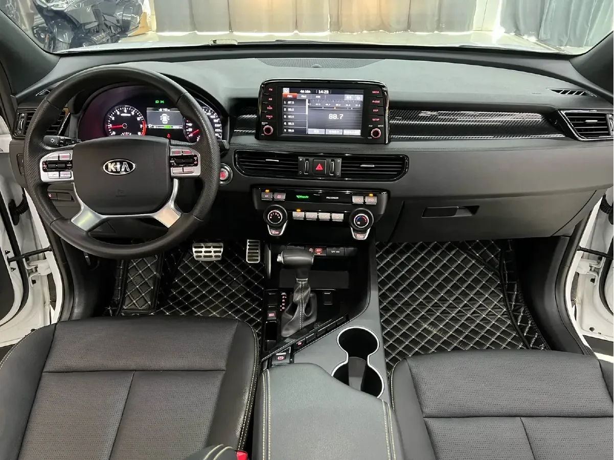 2020 Kia KX7 2.0T 241HP L4 6AT,autocango,china used car exporter,china ev exporter,chinese used car exporter,chinese used ev exporter