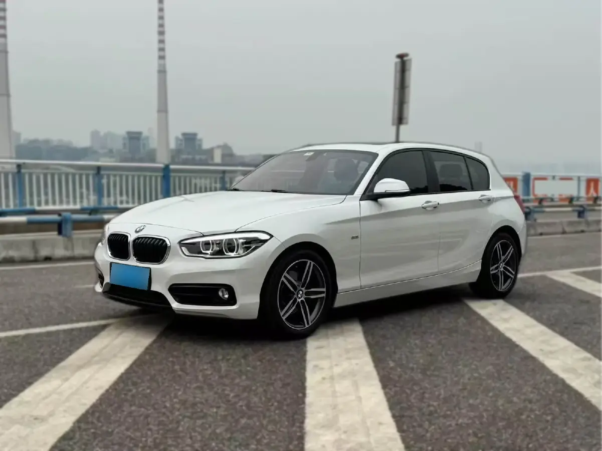 2015 BMW 1 Series 1.6T 177HP L4 8AT
