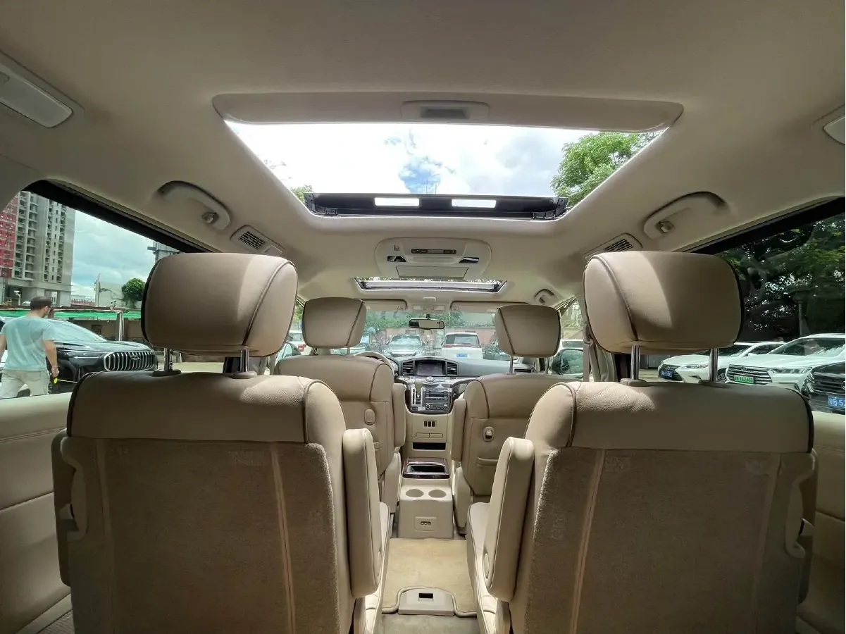 2015 Nissan Quest 3.5L 277HP V6 CVT,autocango,china used car exporter,china ev exporter,chinese used car exporter,chinese used ev exporter