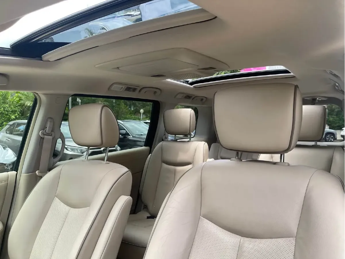 2015 Nissan Quest 3.5L 277HP V6 CVT,autocango,china used car exporter,china ev exporter,chinese used car exporter,chinese used ev exporter