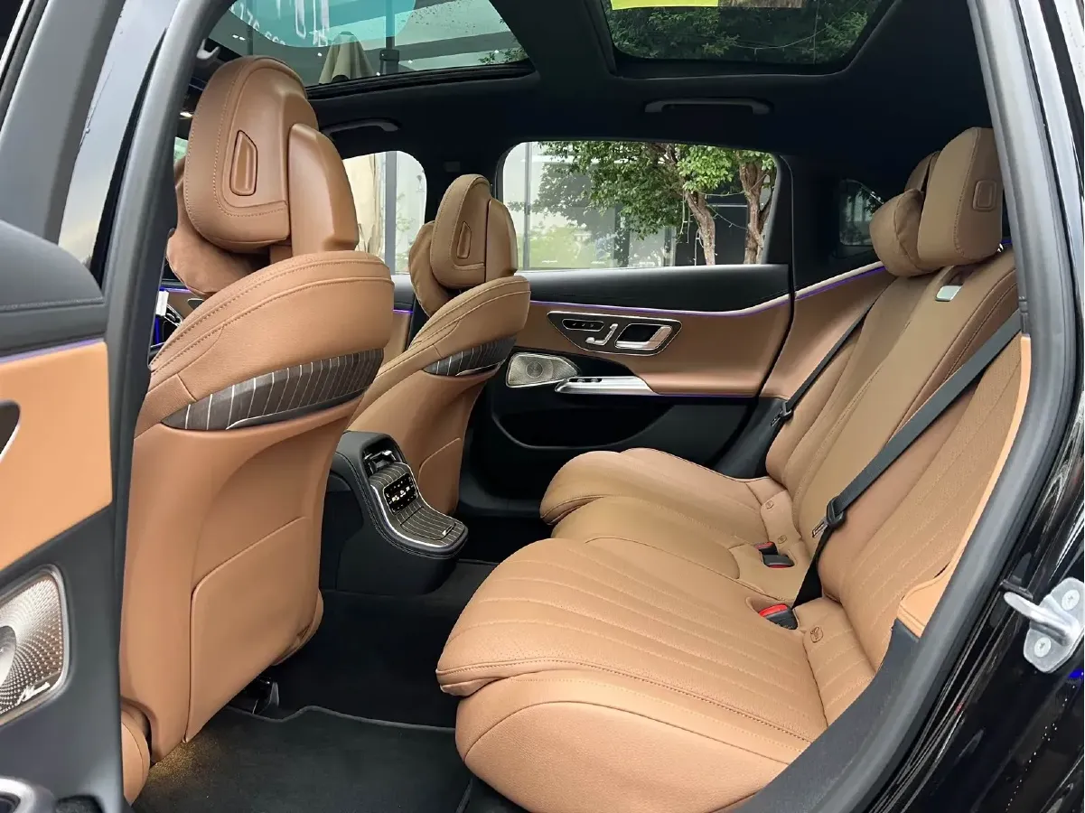 2024 Mercedes-Benz E Class 2.0T 258HP L4 9AT,autocango,china used car exporter,china ev exporter,chinese used car exporter,chinese used ev exporter