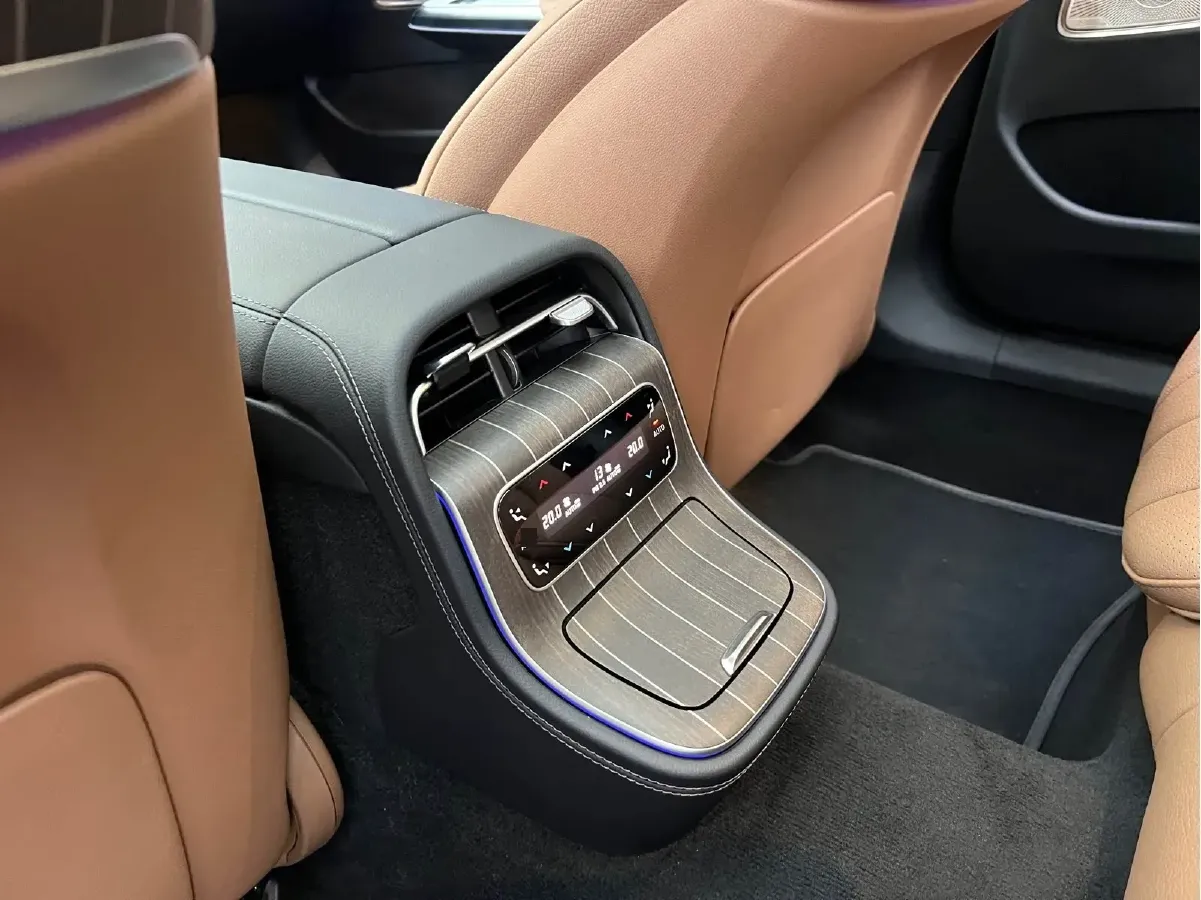 2024 Mercedes-Benz E Class 2.0T 258HP L4 9AT,autocango,china used car exporter,china ev exporter,chinese used car exporter,chinese used ev exporter