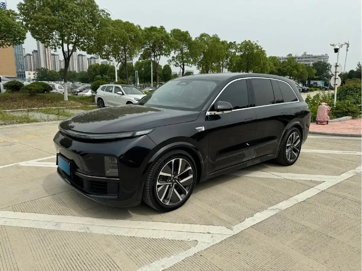 2024 Li L8 Range Extended 154HP REEV 42.8KWH