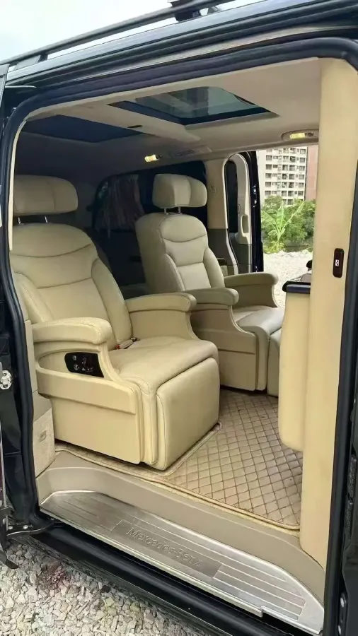 2015 Mercedes-Benz Viano 3.0L 224HP V6 5AT,autocango,china used car exporter,china ev exporter,chinese used car exporter,chinese used ev exporter