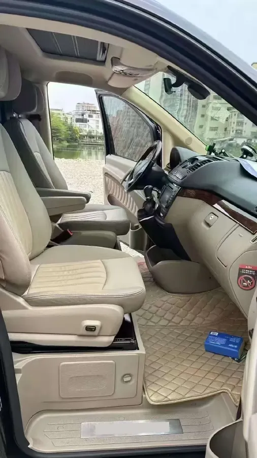 2015 Mercedes-Benz Viano 3.0L 224HP V6 5AT,autocango,china used car exporter,china ev exporter,chinese used car exporter,chinese used ev exporter