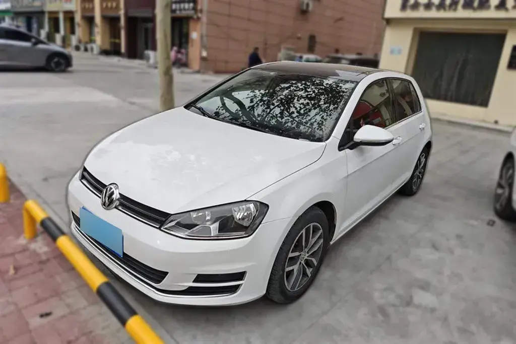 2016 Volkswagen Golf 1.4T 131HP L4 7DCT