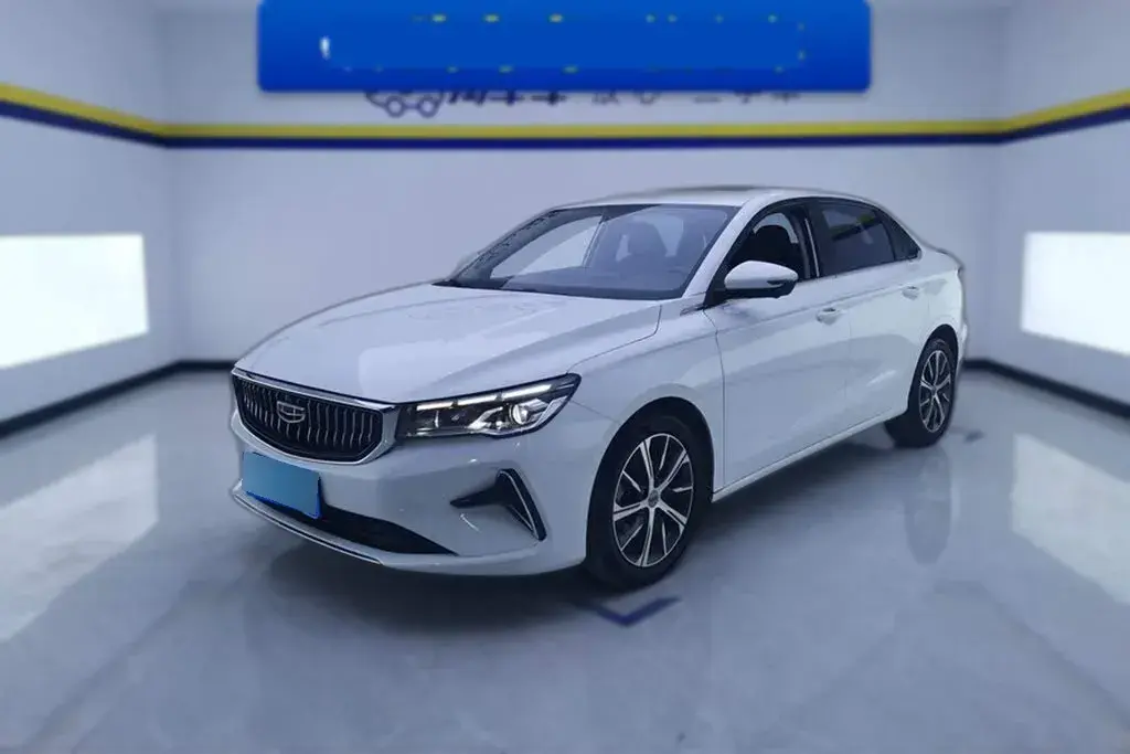 2022 Geely Emgrand 1.5L 114HP L4 CVT