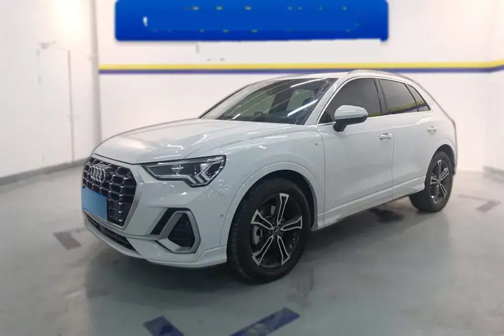 2022 Audi Q3 2.0T 186HP L4 7DCT