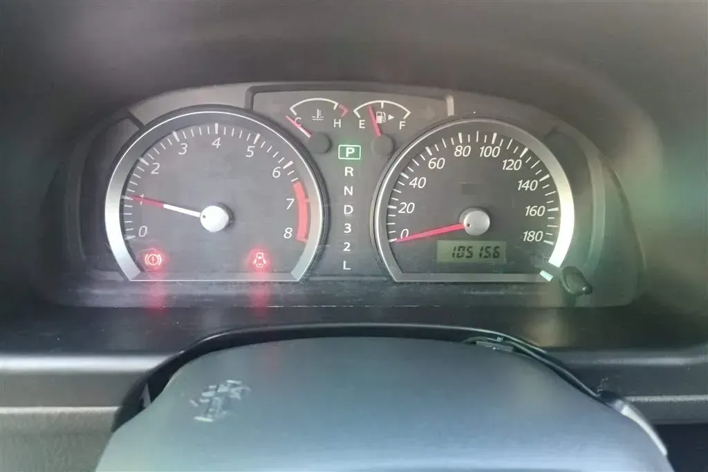 2011 Suzuki Jimny 1.3L 85HP L4 4AT,autocango,china used car exporter,china ev exporter,chinese used car exporter,chinese used ev exporter