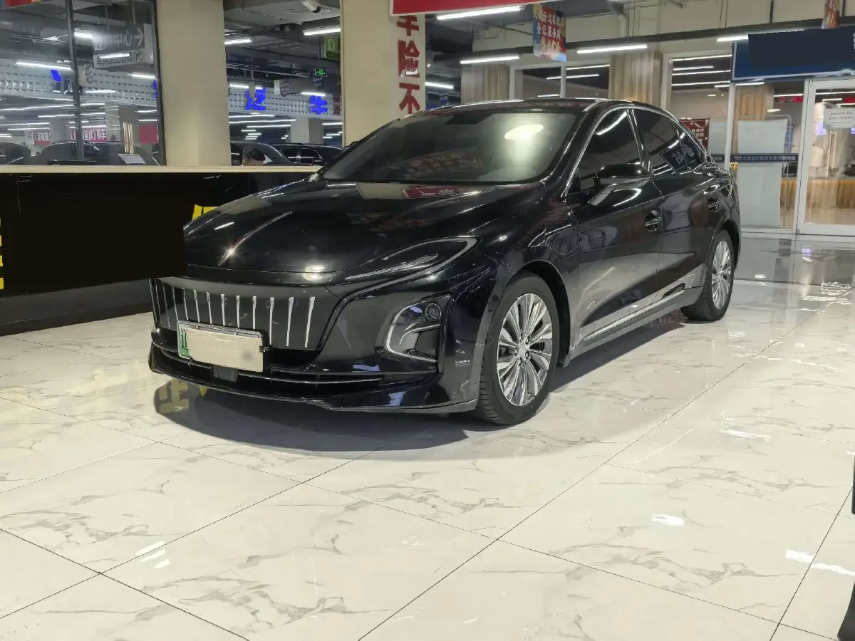 2023 HongQi E-QM5 BEV 82KWH