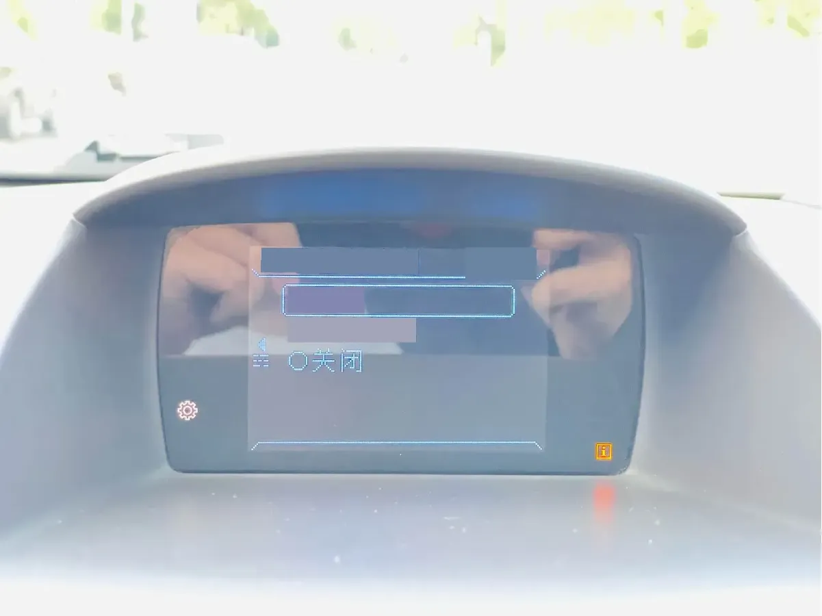 2013 Ford Fiesta 1.6T 182HP L4 6MT,autocango,china used car exporter,china ev exporter,chinese used car exporter,chinese used ev exporter