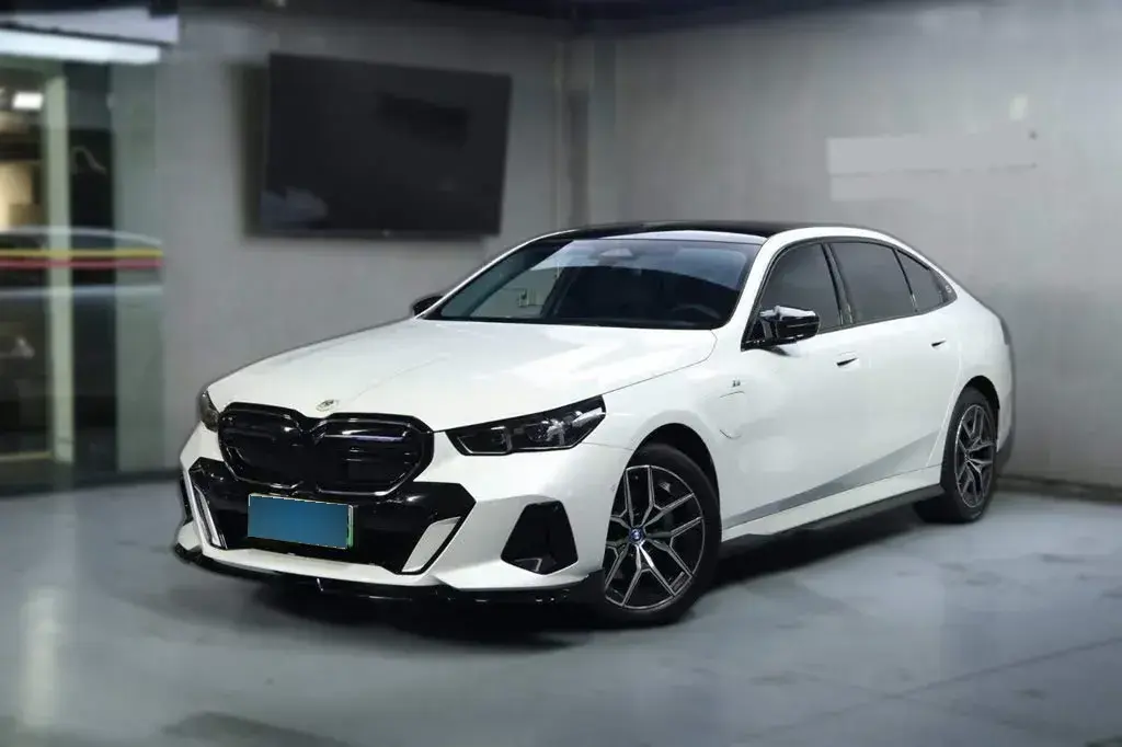 2024 BMW i5 BEV 79.05KWH