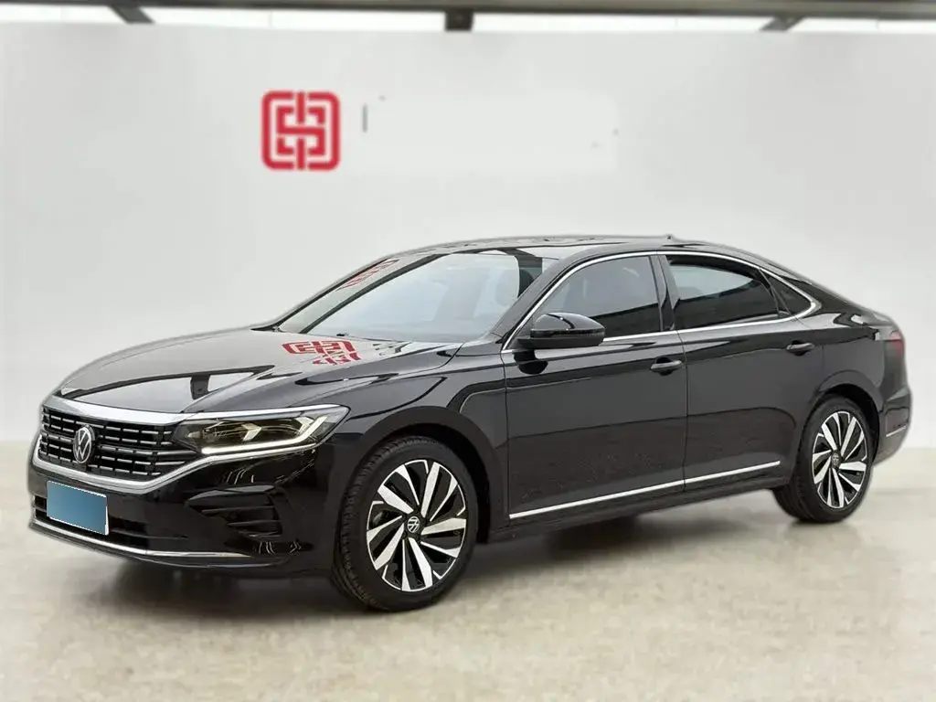 2022 Volkswagen Passat 2.0T 186HP L4 7DCT