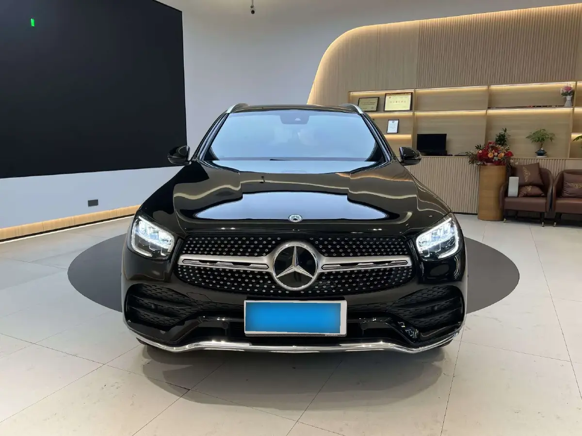 2023 Mercedes-Benz GLC Class 2.0T 258HP L4 9AT