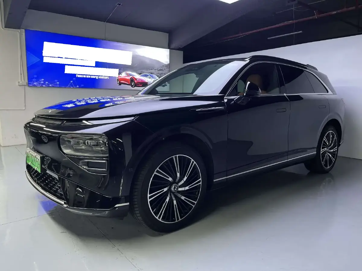 2024 Xpeng G9 BEV 98KWH